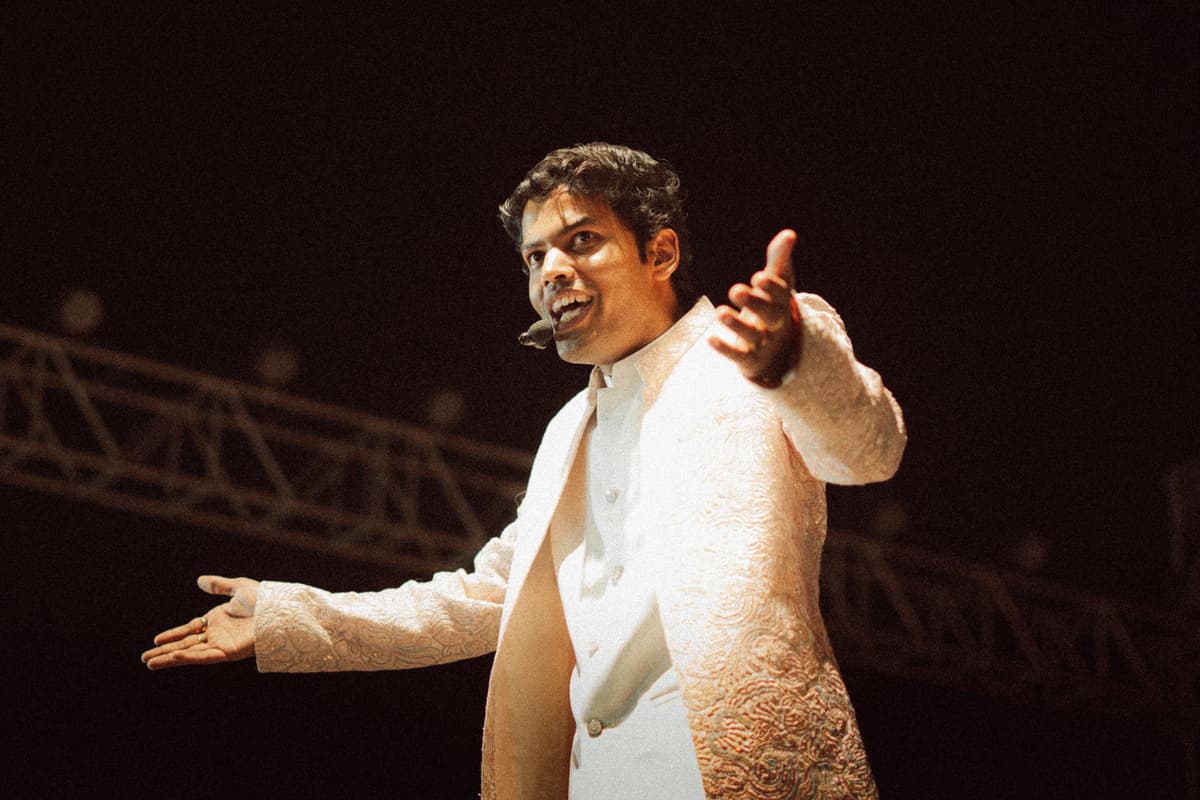 Akash Jain - Portrait of Leadership